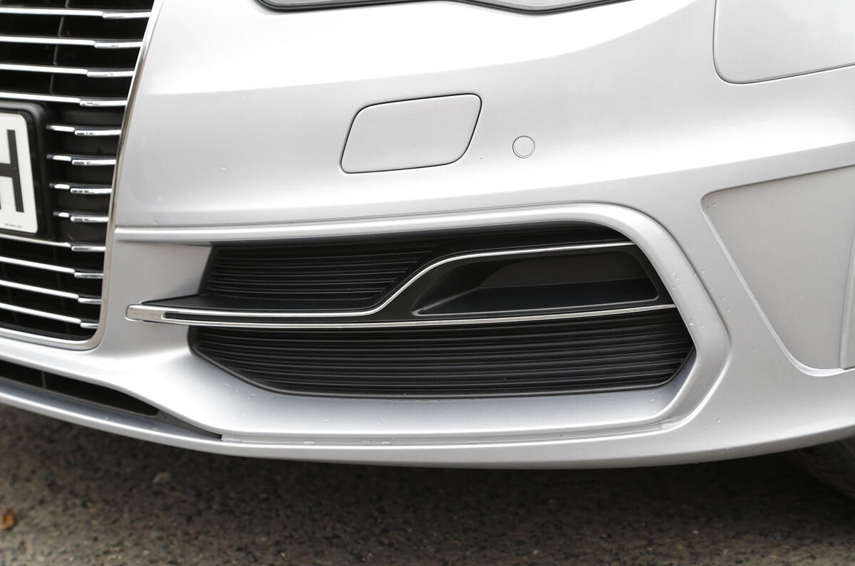 Audi A3 e-tron air intake