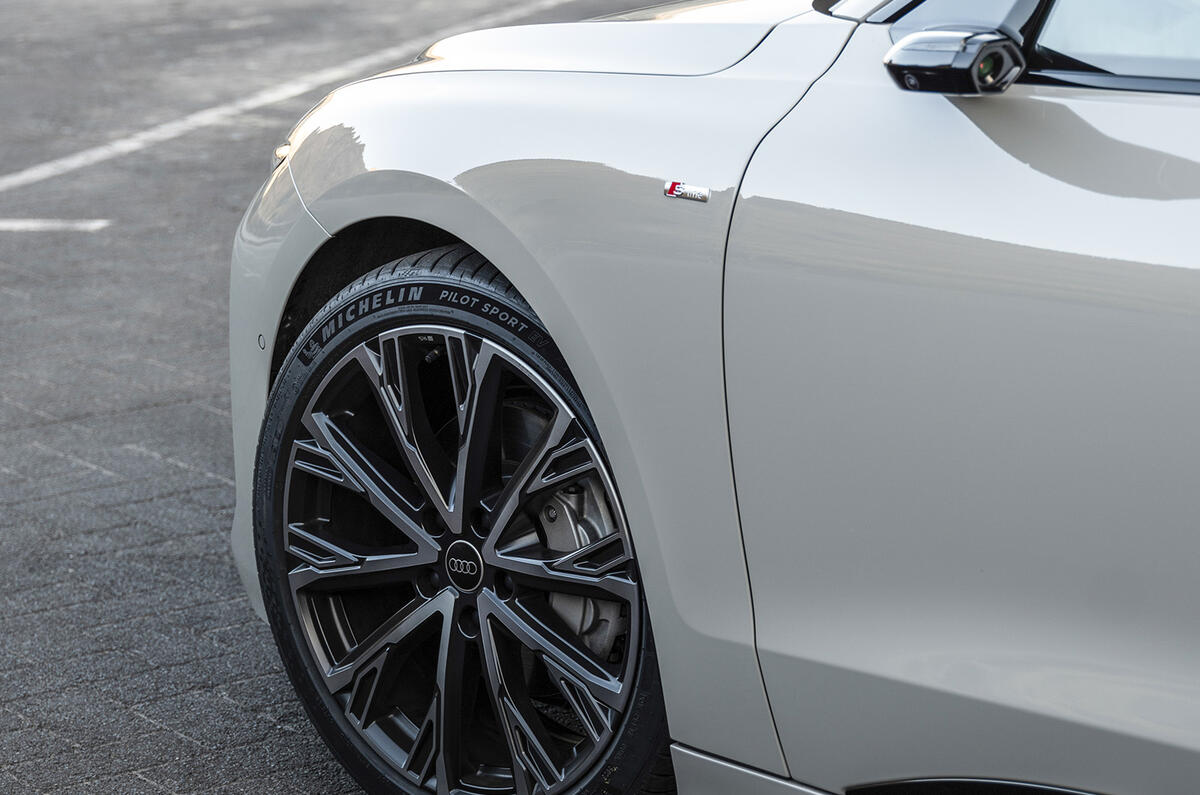 audi a6 e tron review 20 24 06 wheel