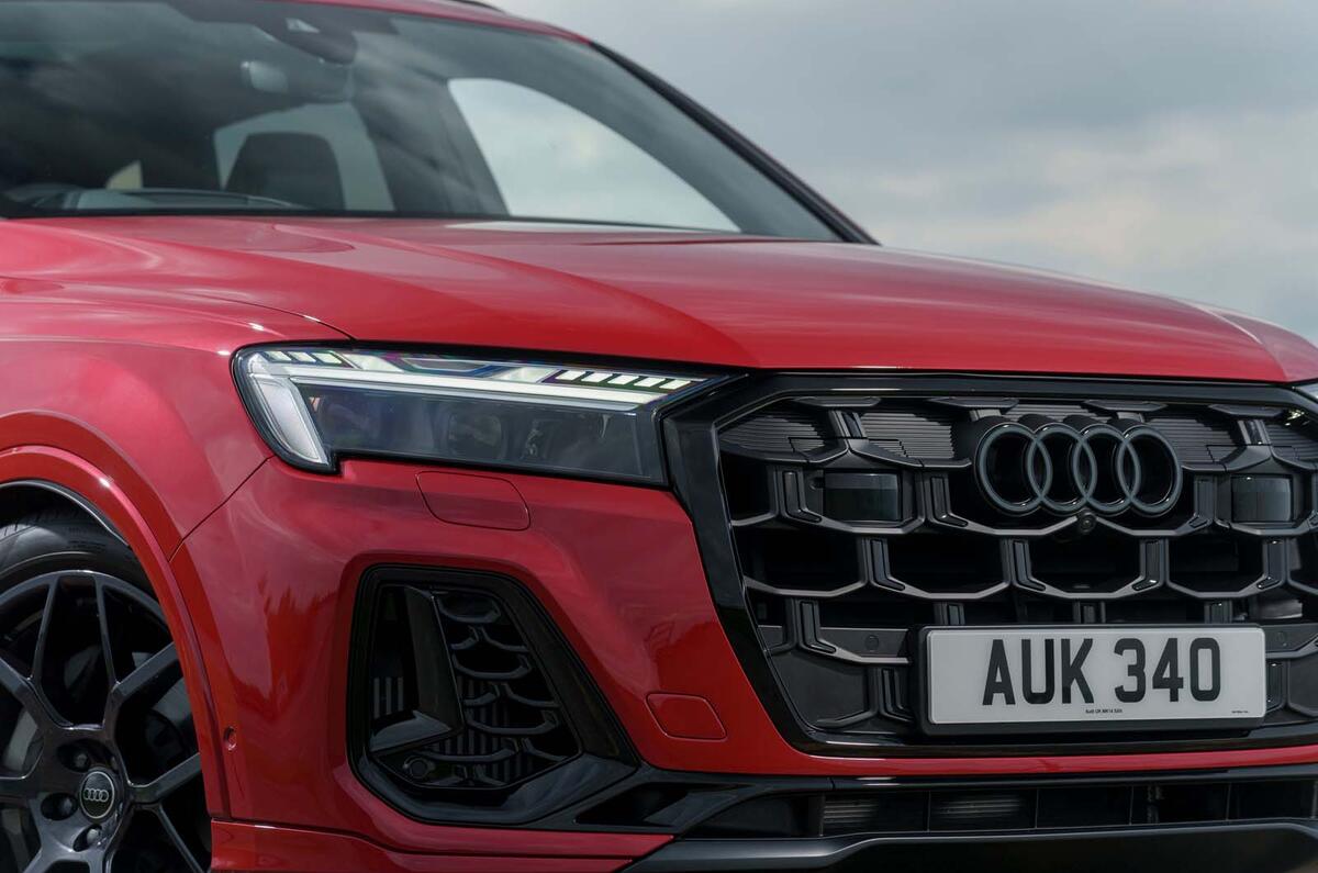 Détail de la calandre de l'Audi Q7