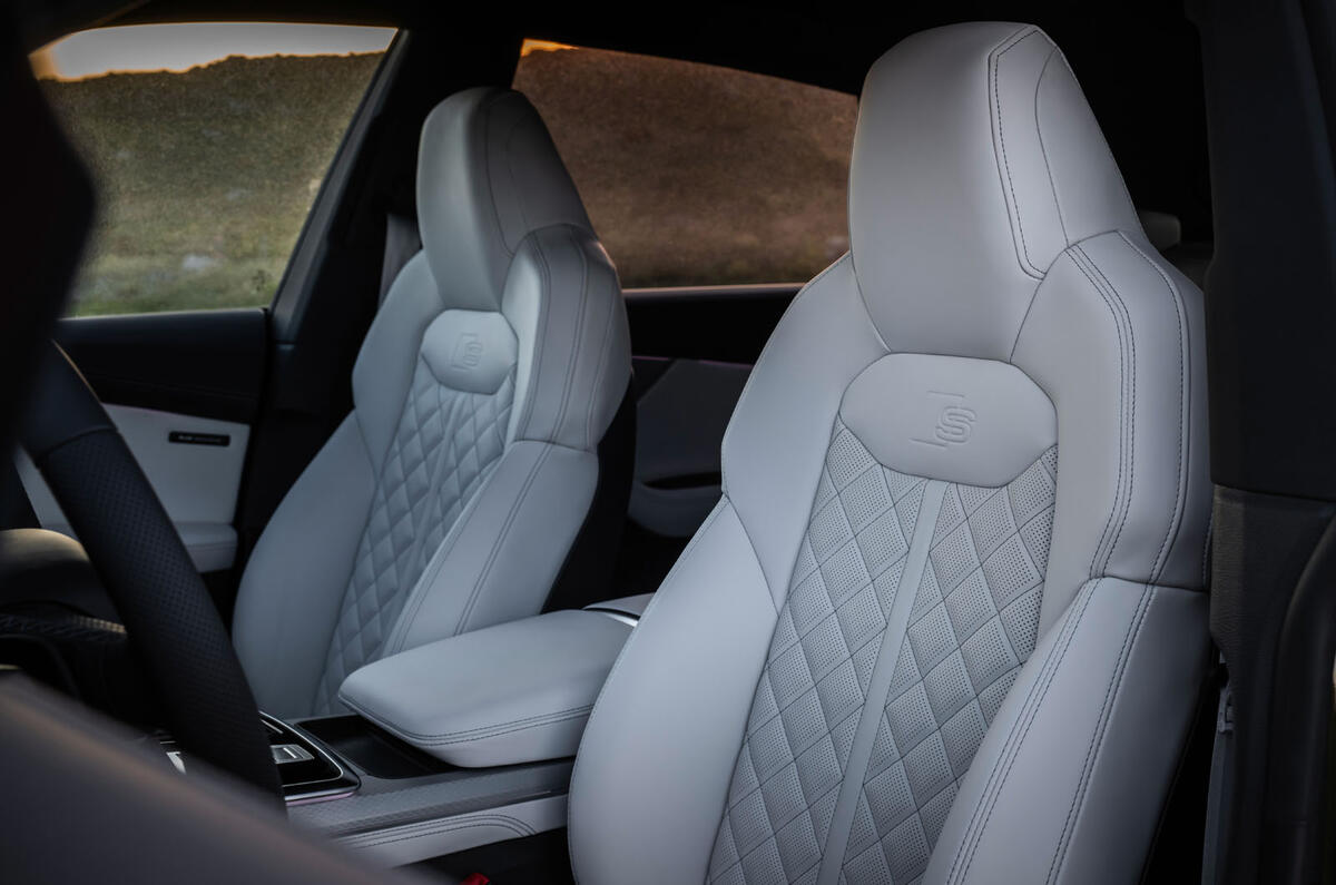 audi q8 review 2023 013 front seats