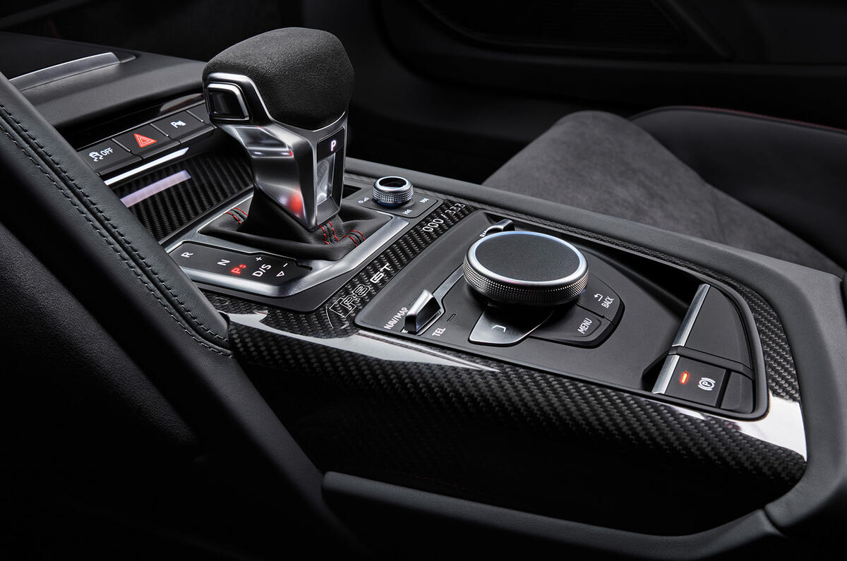 audi r8 gt rwd 15 controls