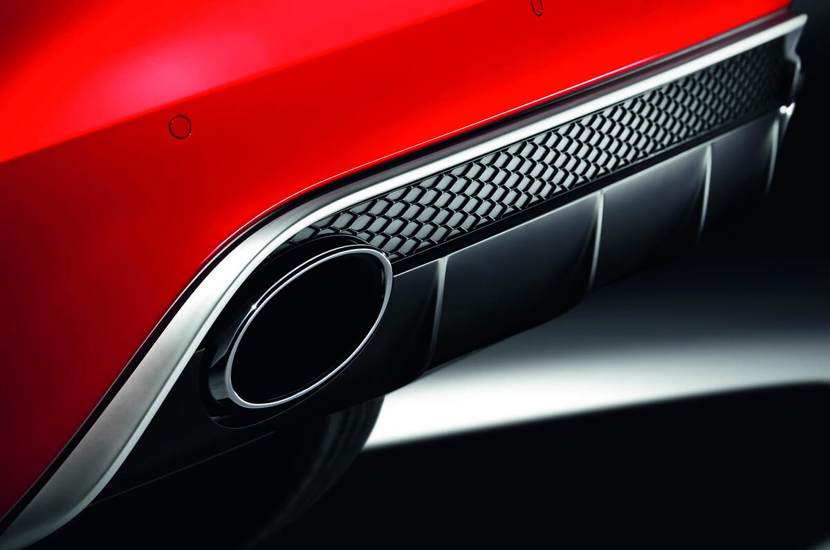 Audi RS4 twin exhaust