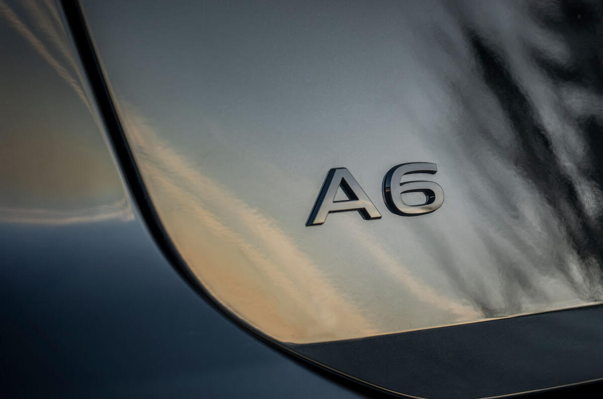 Audi A6 Avant ICE 2025 Review badge 46