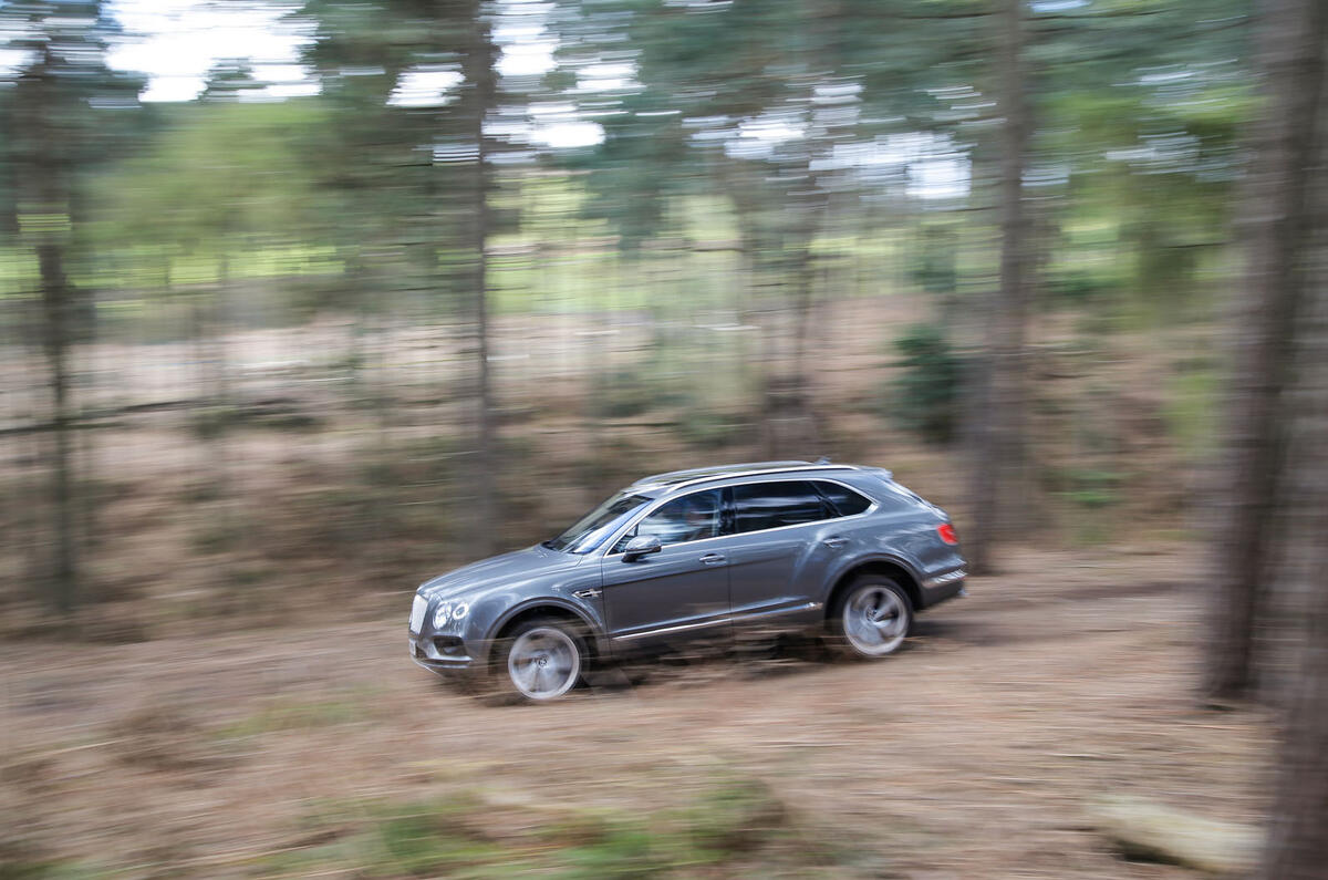 Bentley Bentayga off-roading