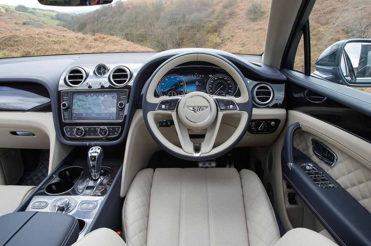 Bentley Bentayga dashboard
