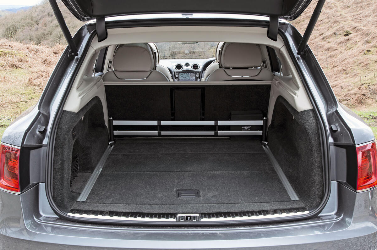 Bentley Bentayga boot space