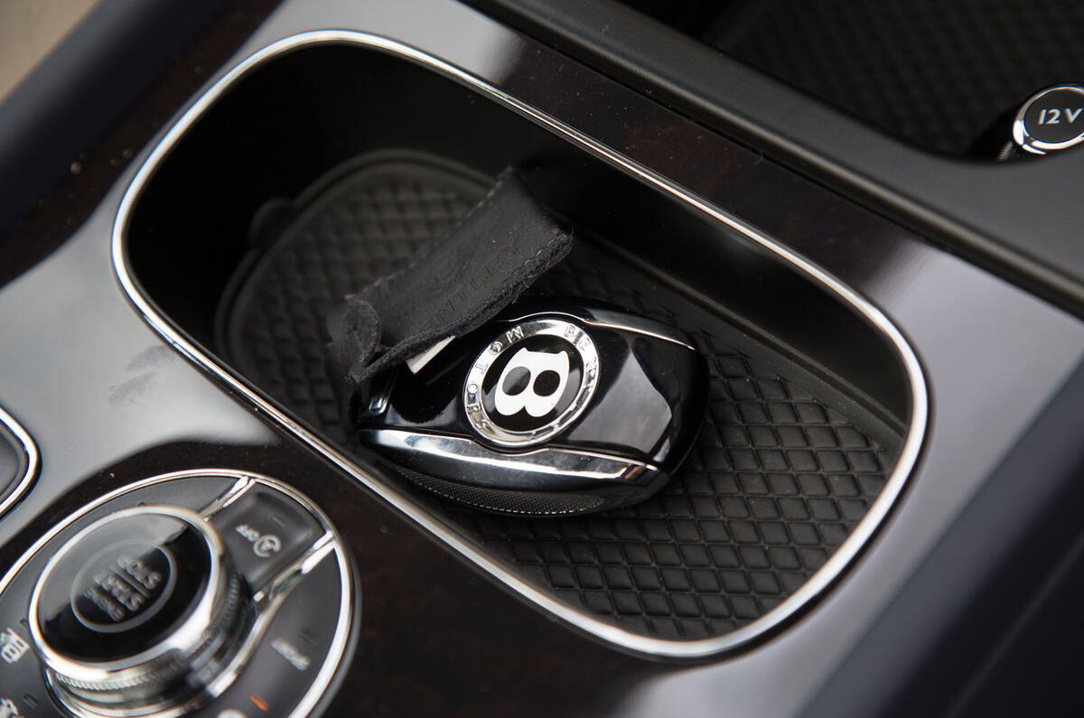 Bentley Bentayga key