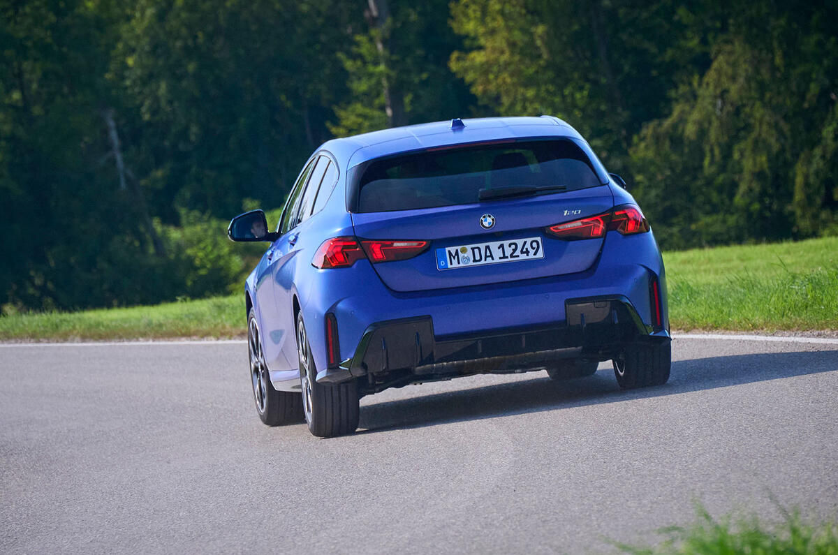 bmw 1 series review 2024 23 cornering