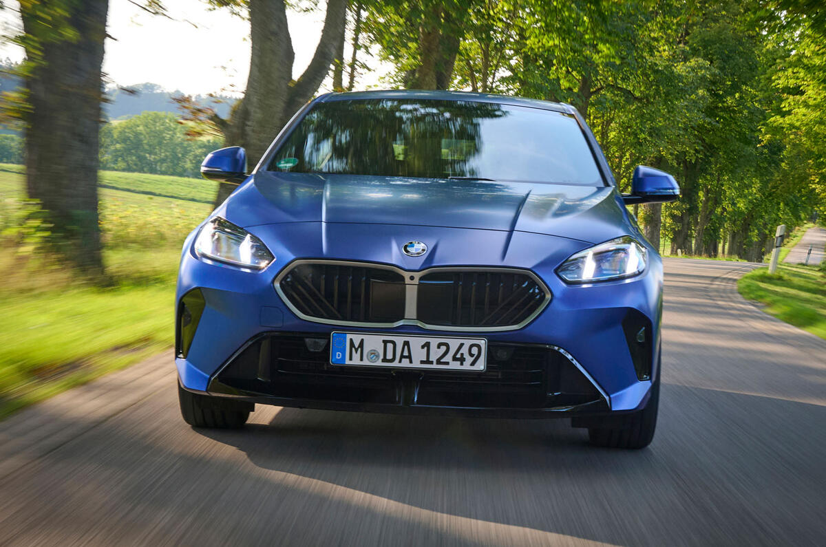 bmw 1 series review 2024 25 head on tracking