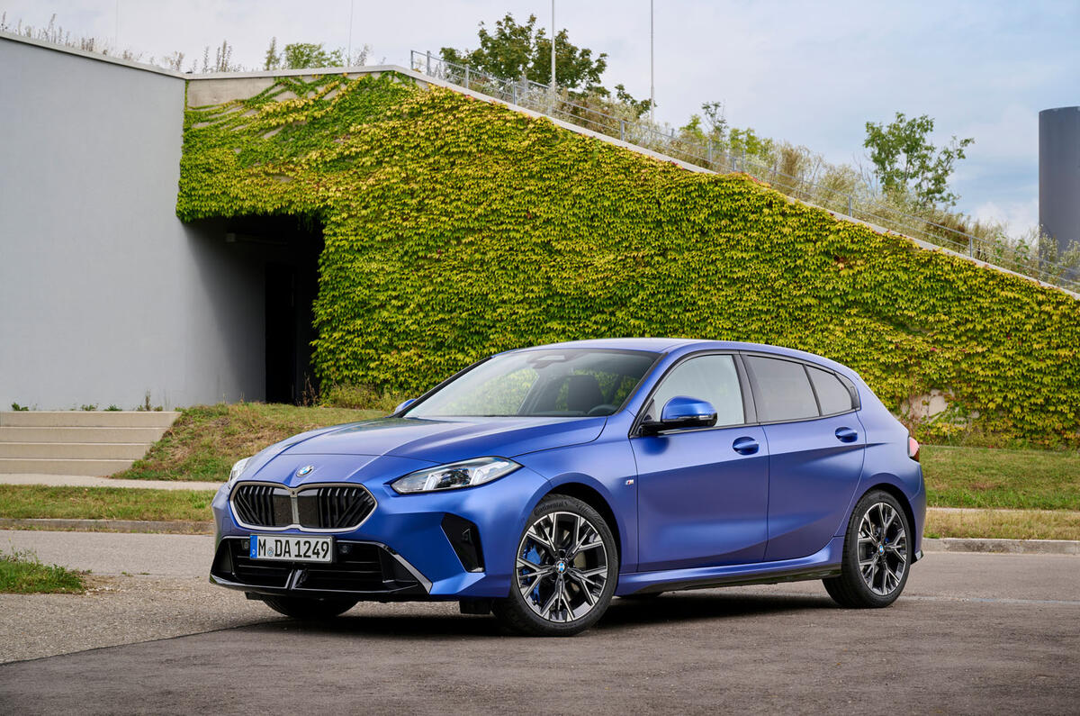 bmw 1 series review 2024 27 front static