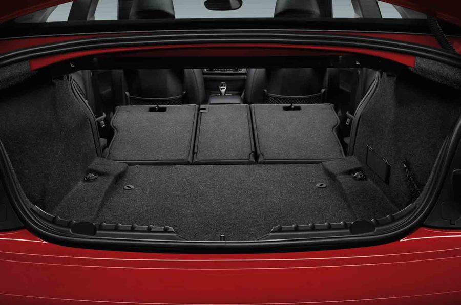 bmw 2 series cabriolet luggage space