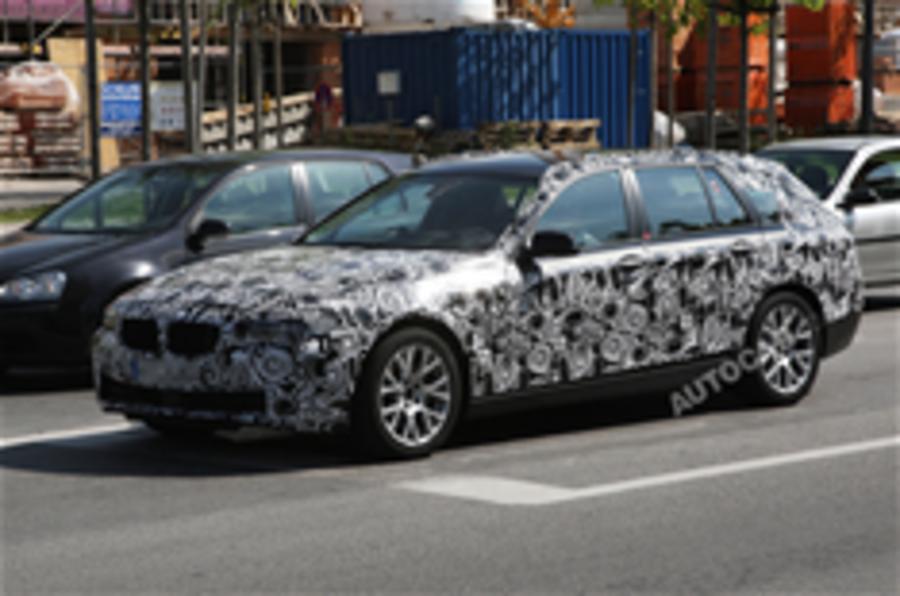 BMW 5-series Touring spied