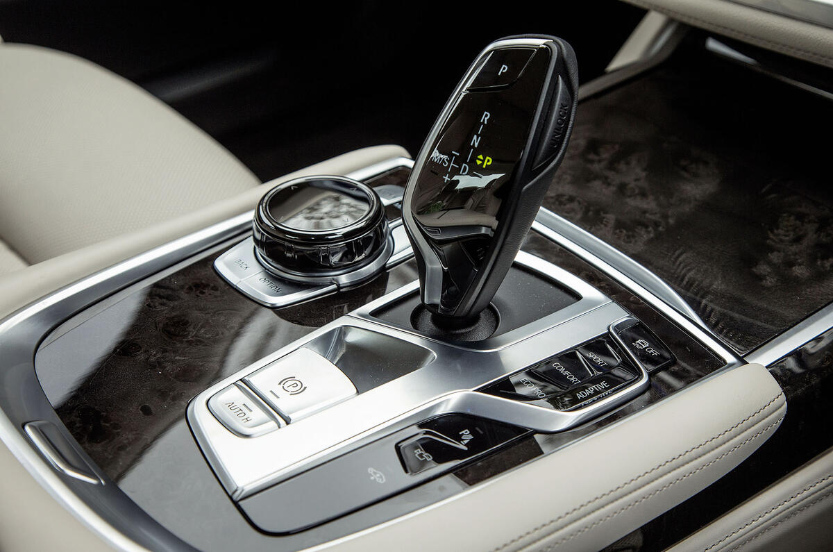 BMW 7 Series Review (2018) | Autocar BMW 7 Series Review (2018) | Autocar