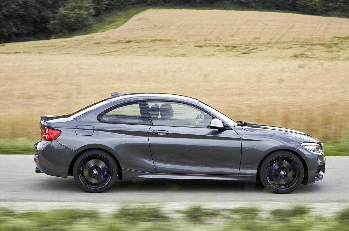 Bmw m240i характеристики