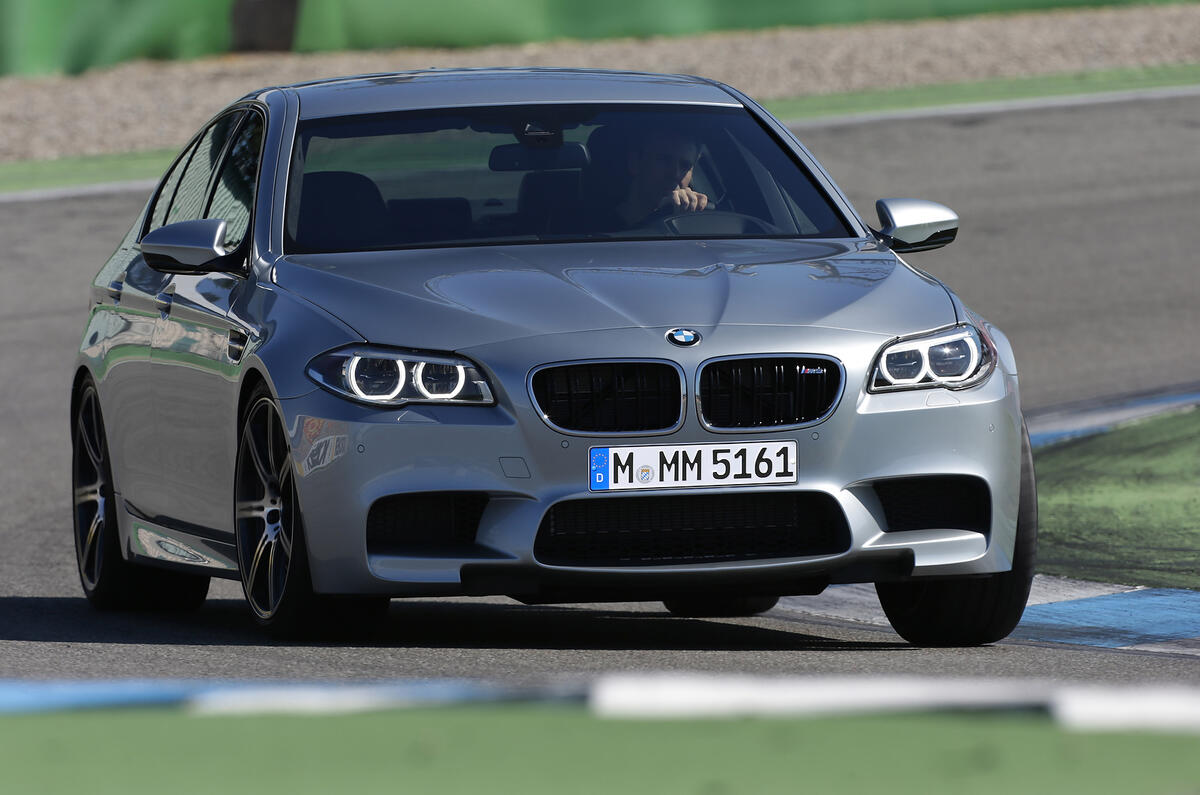 Facelifted BMW M5 revealed