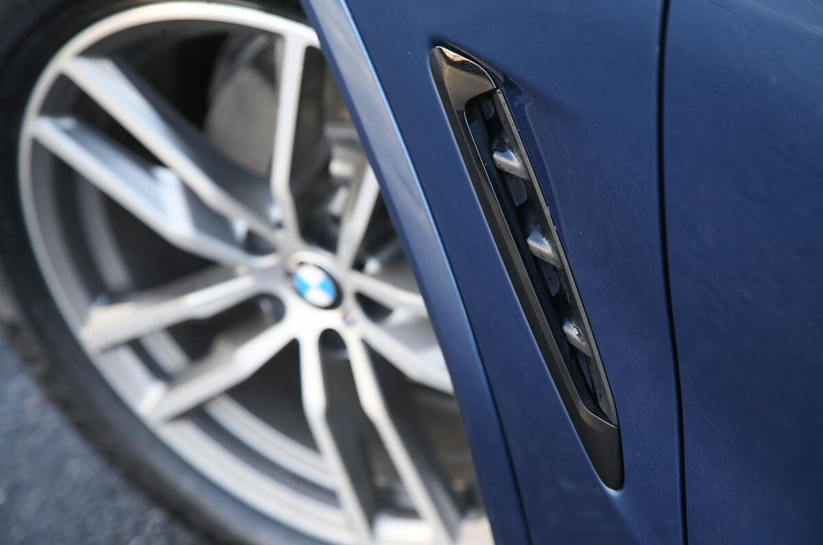 BMW X3 brake vents