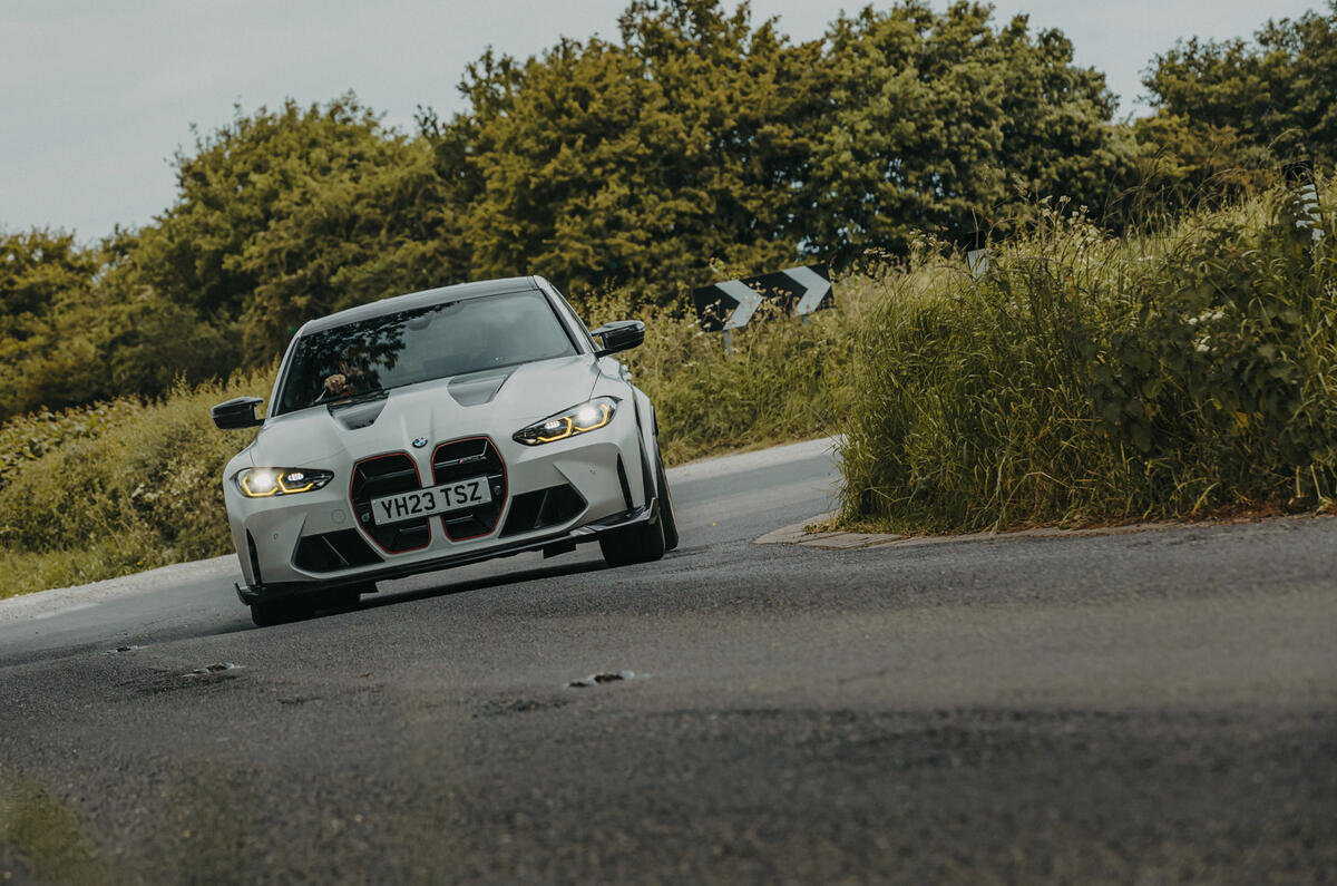 BMW M3 CS en virage 3