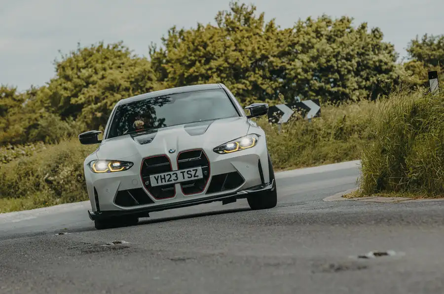 BMW M3 CS en virage serré