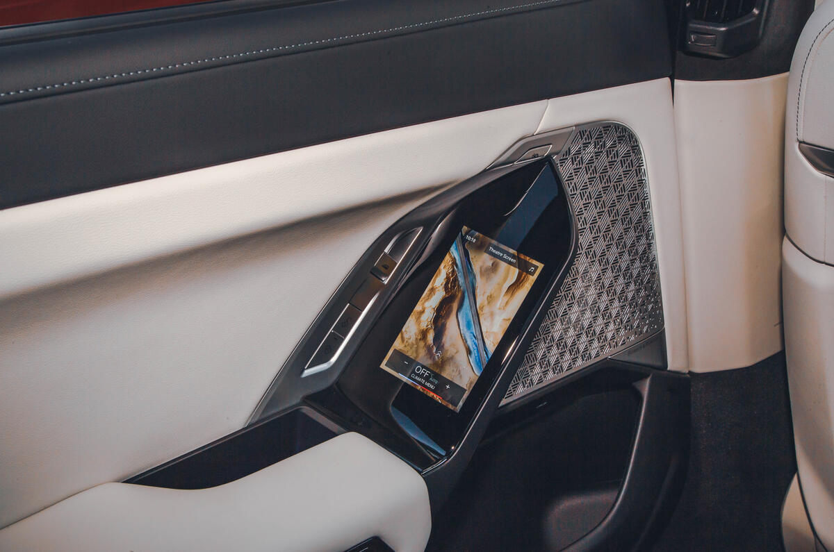 BMW M760e door tablet