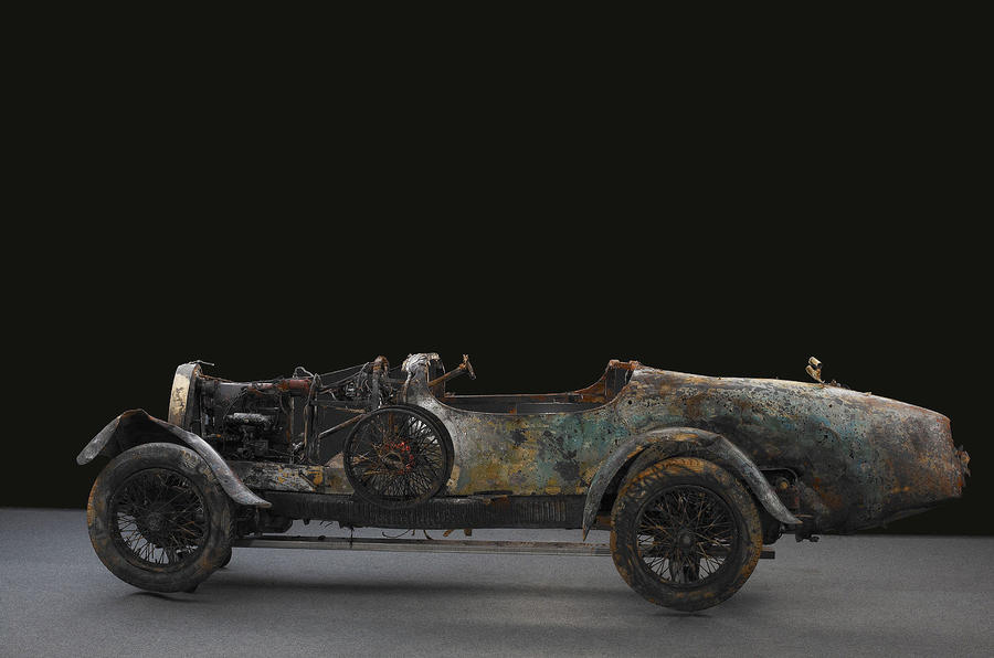 'Drowned' Bugatti sells for £228k