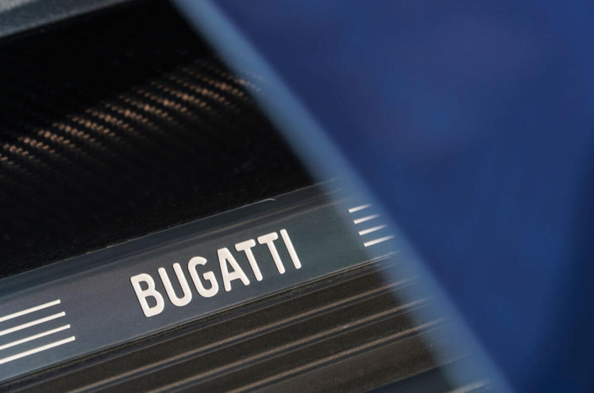 Bugatti Chiron badging
