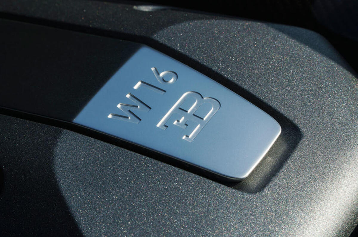 Bugatti Chiron W16 plaque