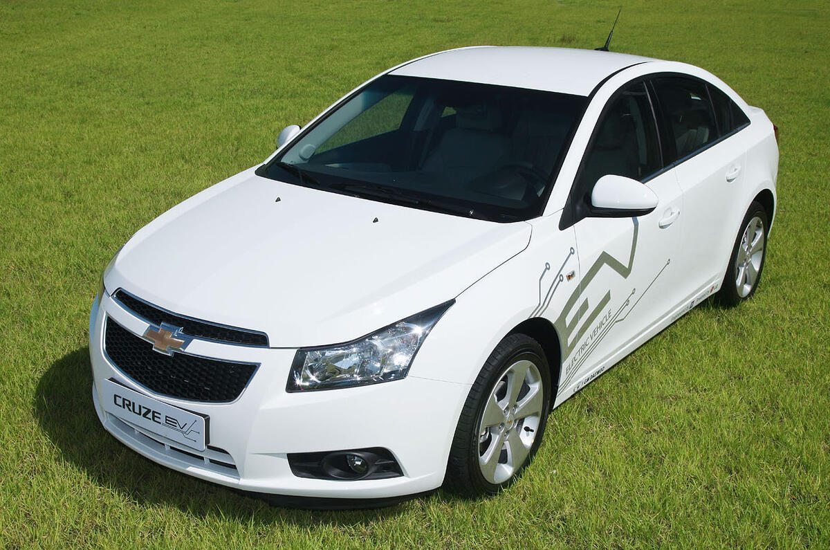 Chevrolet Cruze EV Korea trial