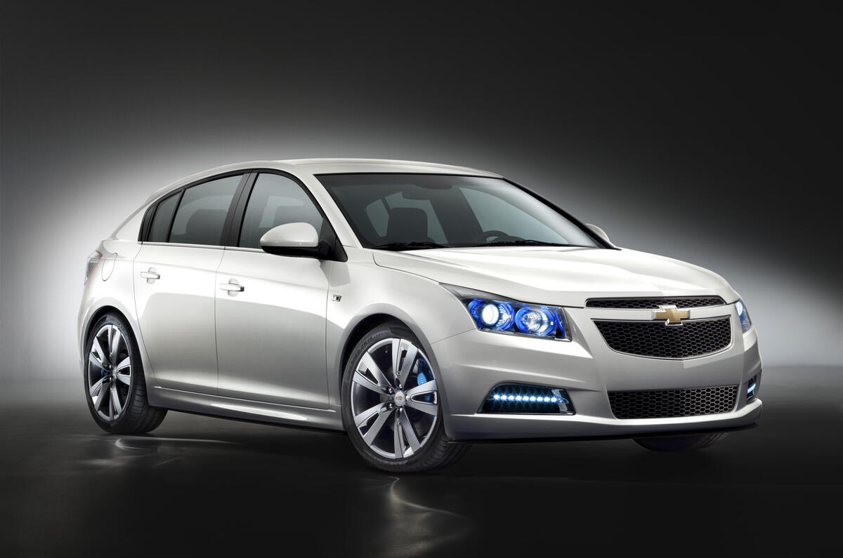 Paris motor show: Chevrolet Cruze hatch