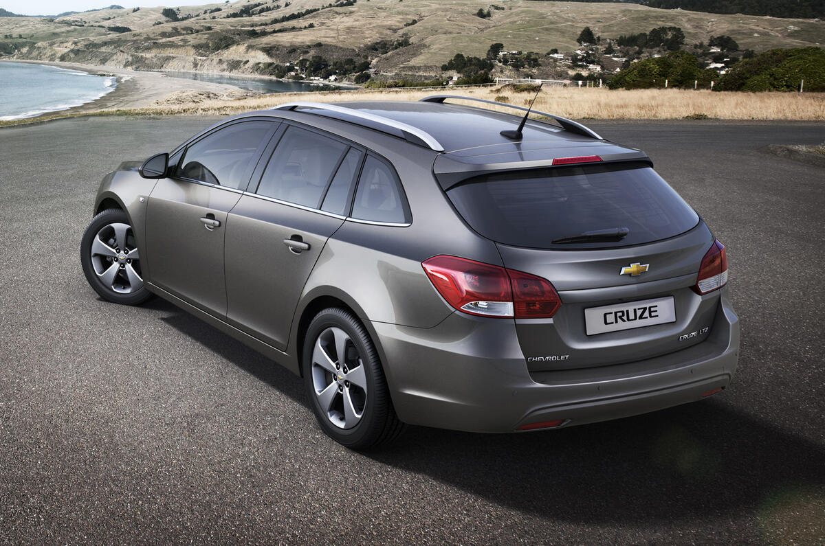 Geneva show: Chevrolet Cruze SW