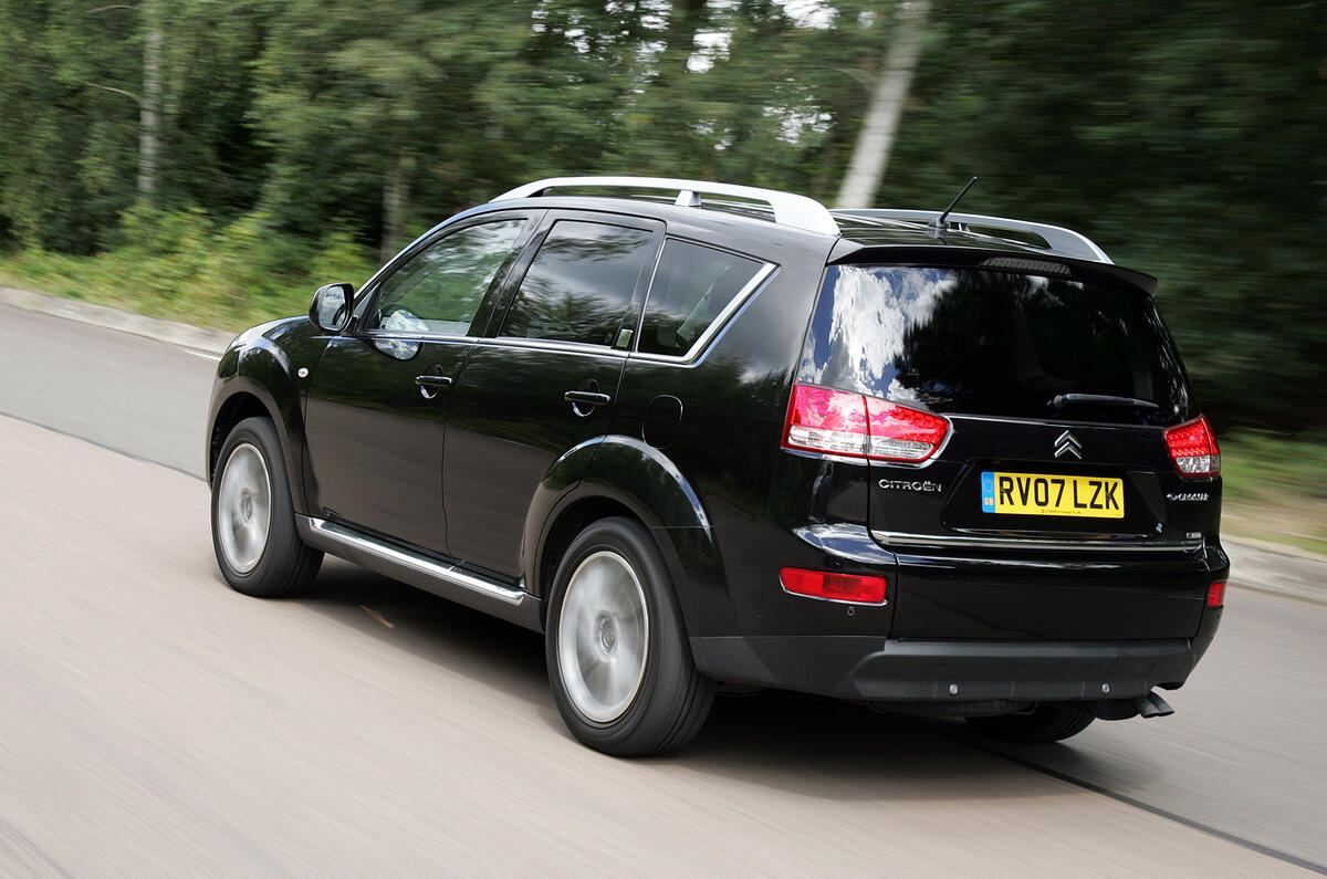 Tappetini auto CITROEN C-CROSSER (2007-2013) Bott. Peug/Citr