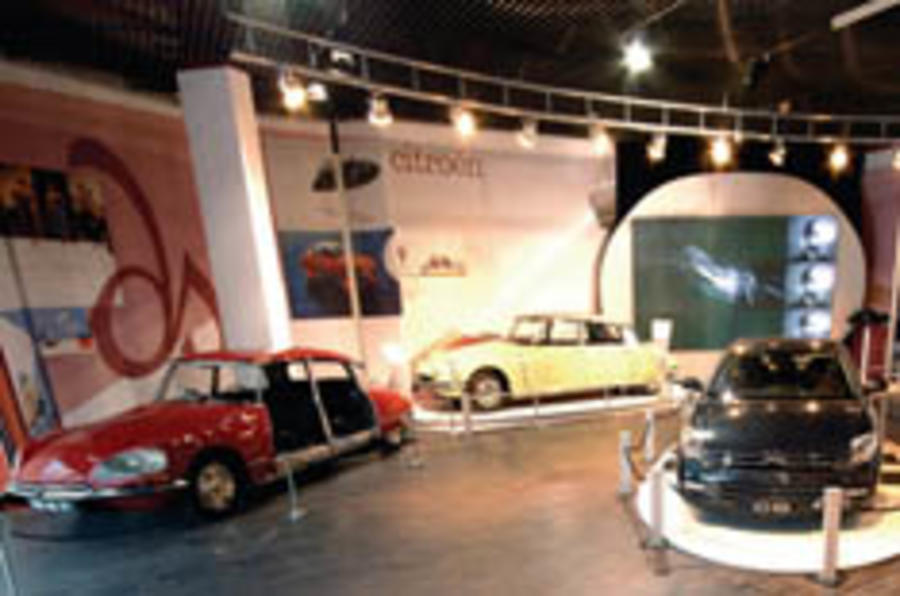 Citroëns on display in Beaulieu