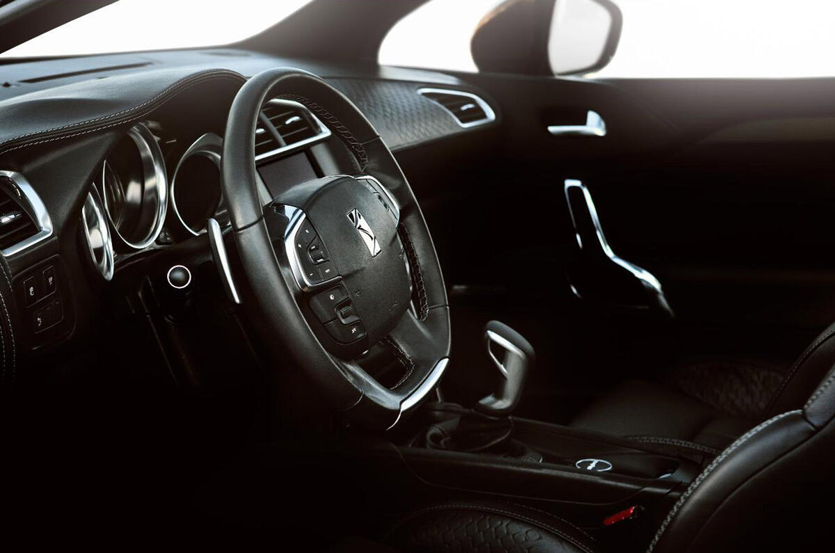 Citroen 'DS4': first interior pics | Autocar