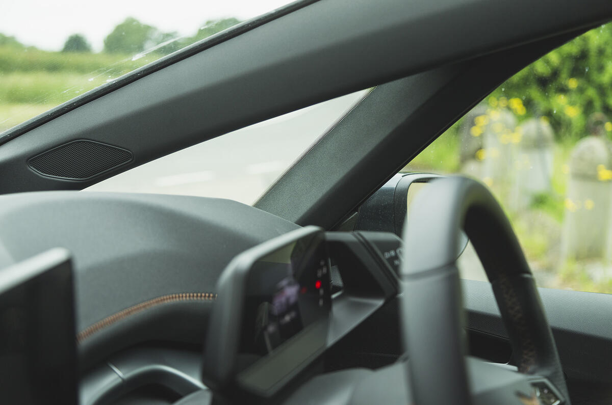 Cupra Born 2022 A pillar