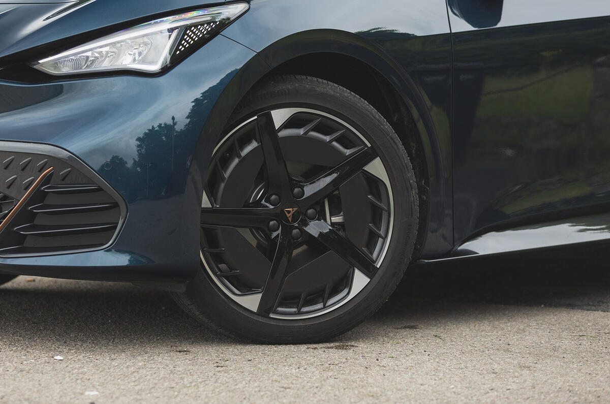 Cupra Born 2022 wheel