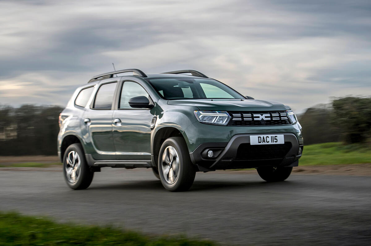 dacia duster road test 2023 04 action front