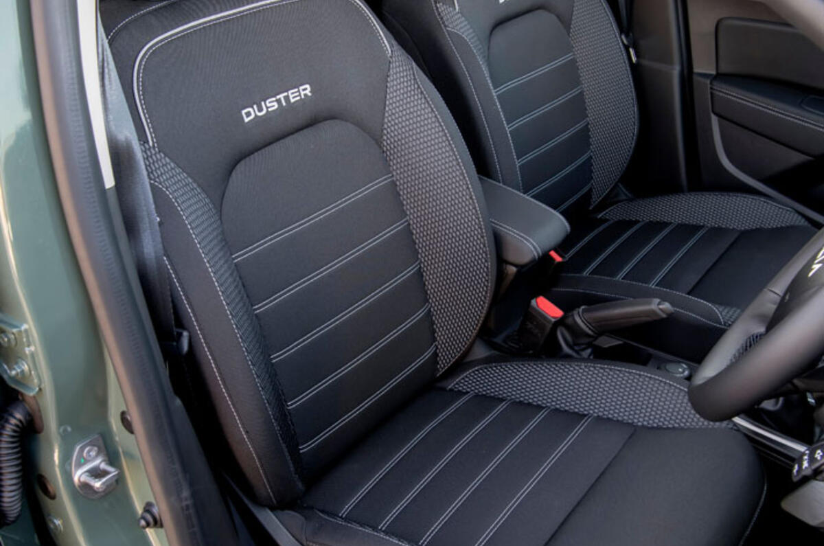 dacia duster road test 2023 14 front seats