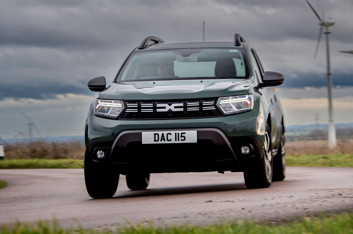 dacia duster road test 2023 20 cornering front