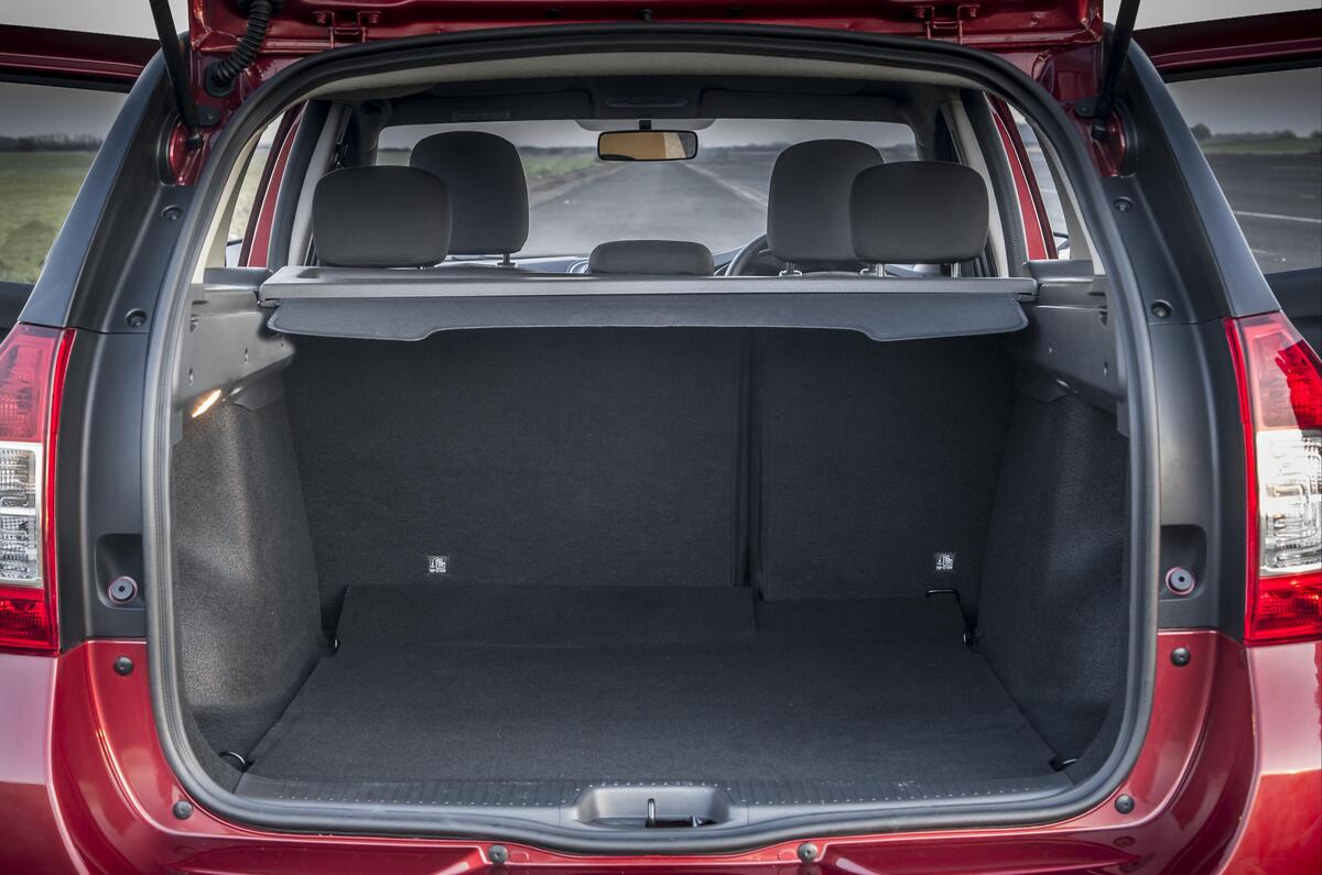 Dacia Logan Mcv Review 21 Autocar