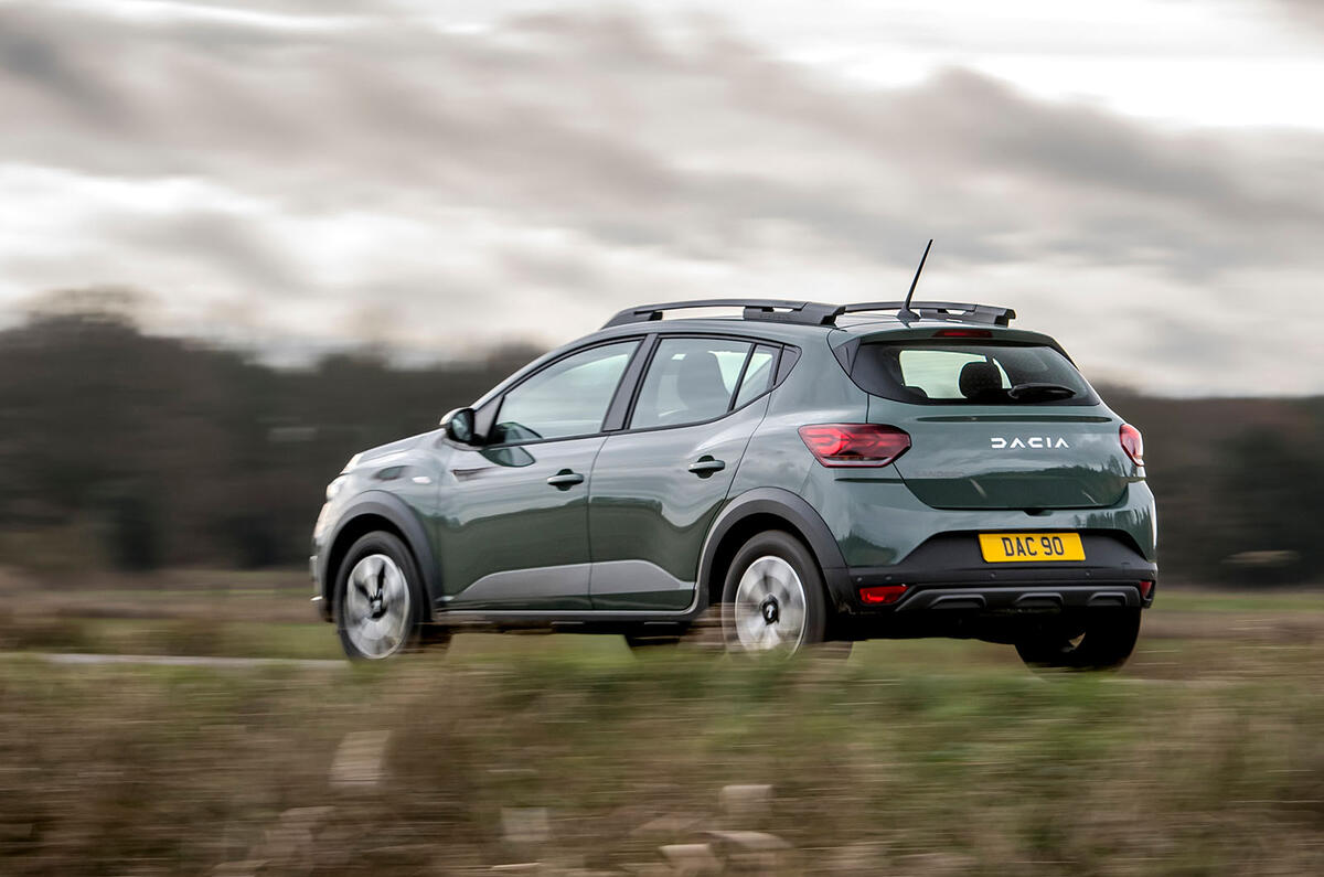 dacia sandero stepway road test review 2023 04 panning rear