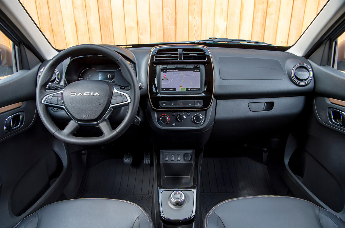dacia spring electric review 202307 dash