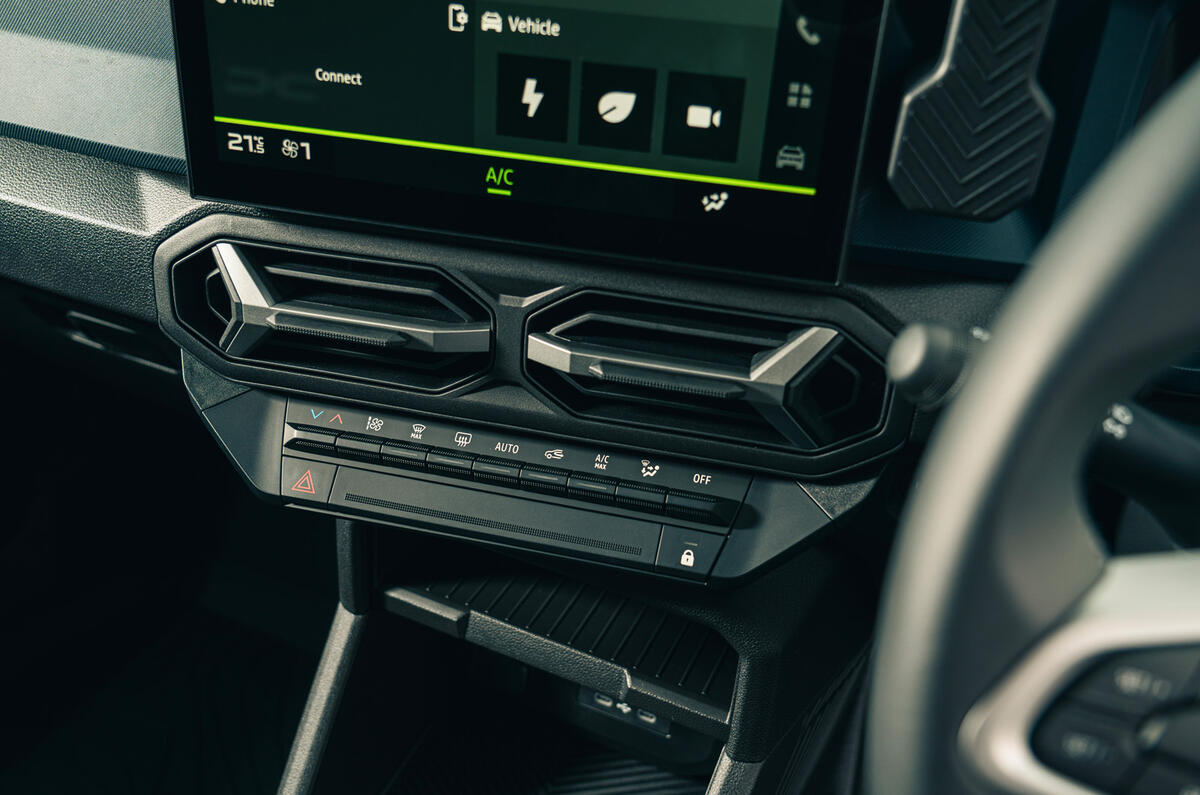 Dacia Duster Critique des boutons
