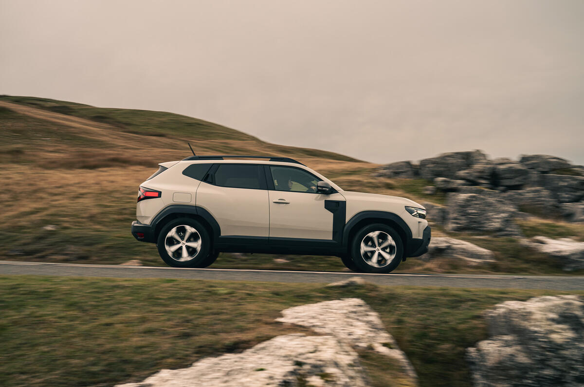Dacia Duster vue latérale