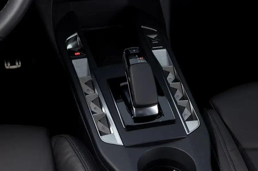 ds 3 e tense 07 commandes