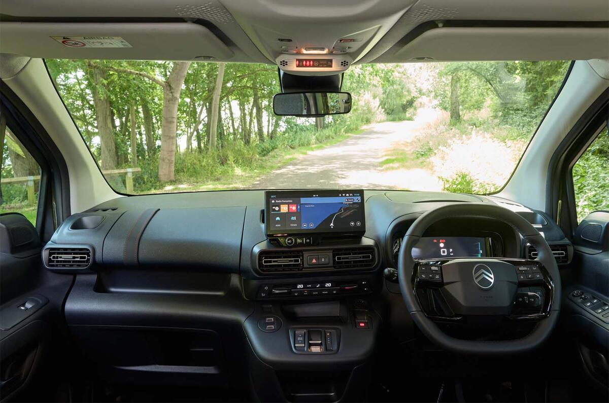 E Berlingo UE 2024 plomb intérieur E Berlingo UE 2024 plomb intérieur