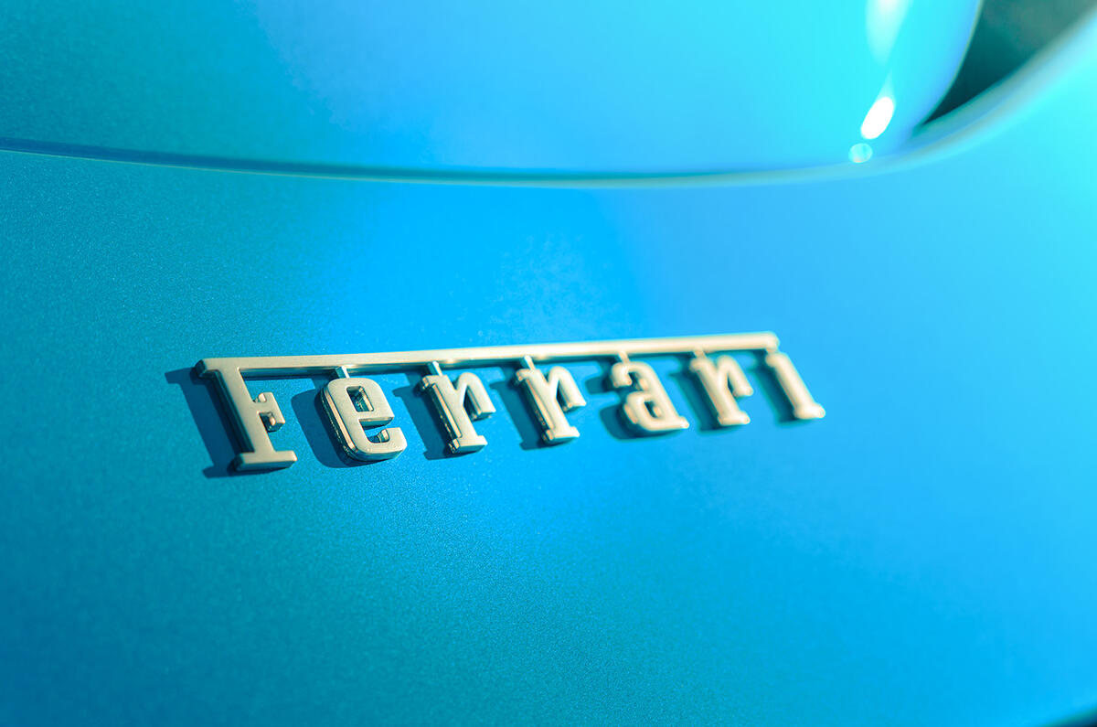 ferrari 296 gts 12 détail