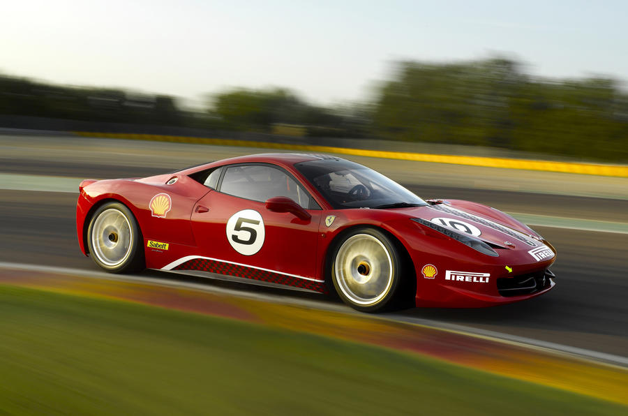 Ferrari 458 Challenge: new pics