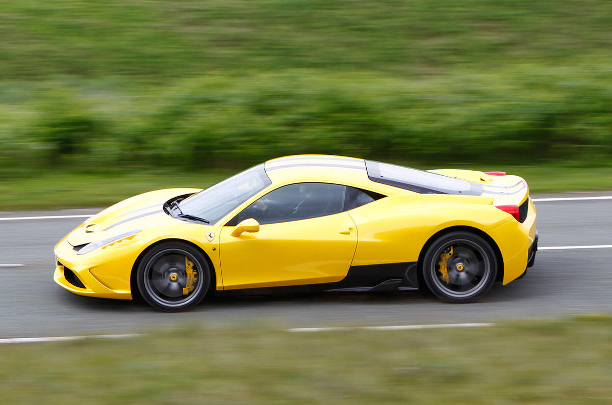Ferrari 458 Speciale side profile