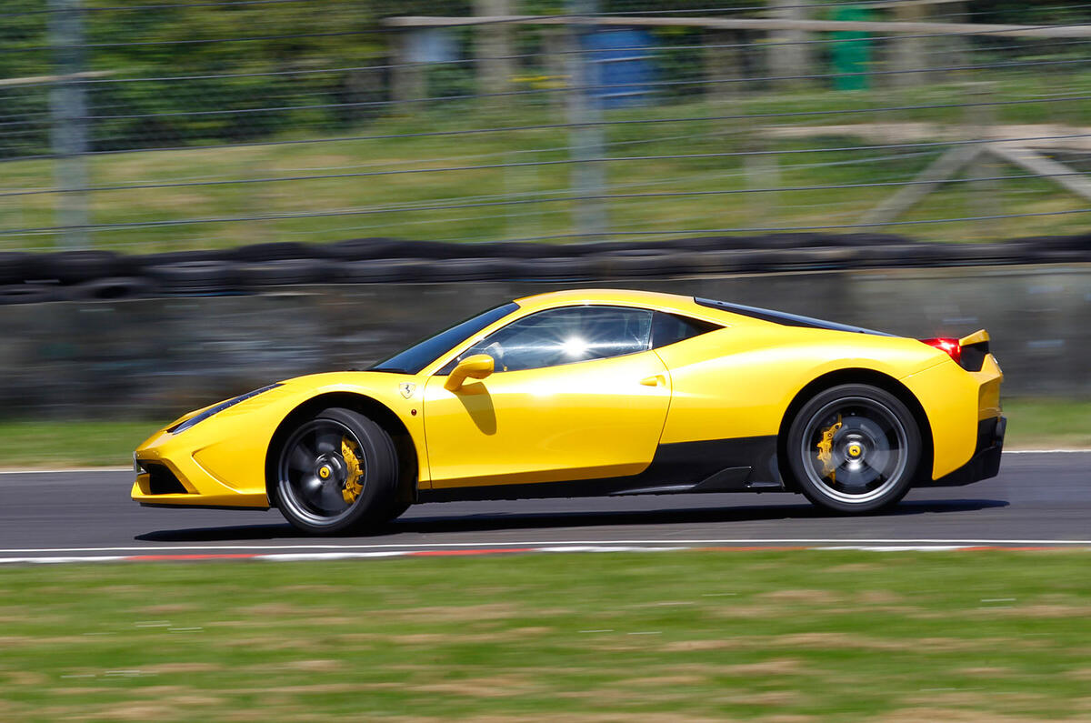 Ferrari 458 Speciale side profile
