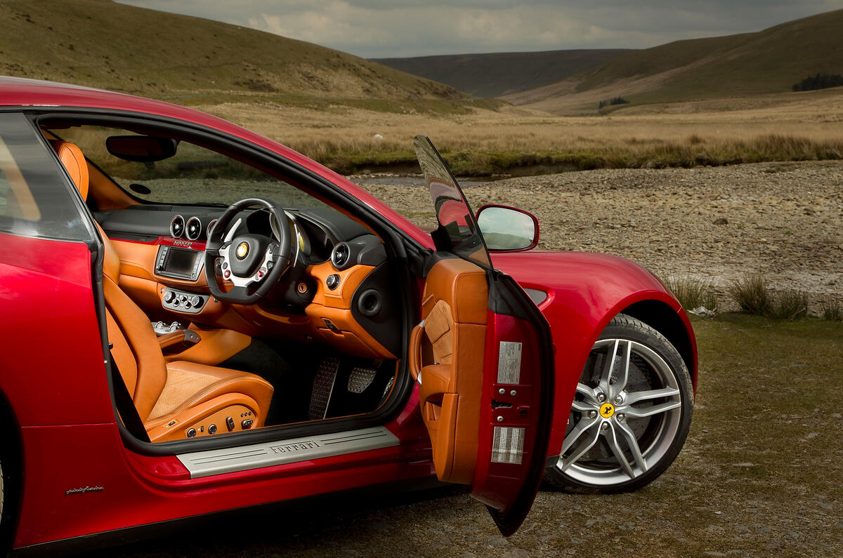 Ferrari Ff 2011 2016 Interior Autocar