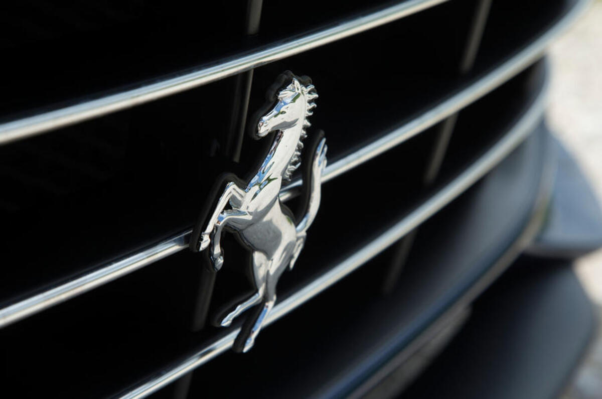 Ferrari GTC4 Lusso badging